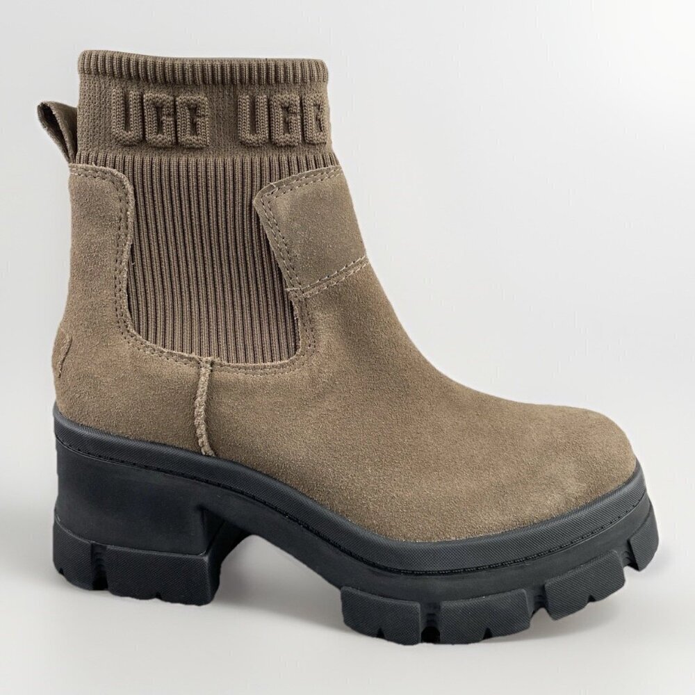 NEW UGG Brooklyn Chelsea Platform Hickory Suede Waterproof Boots Womens Size 11
